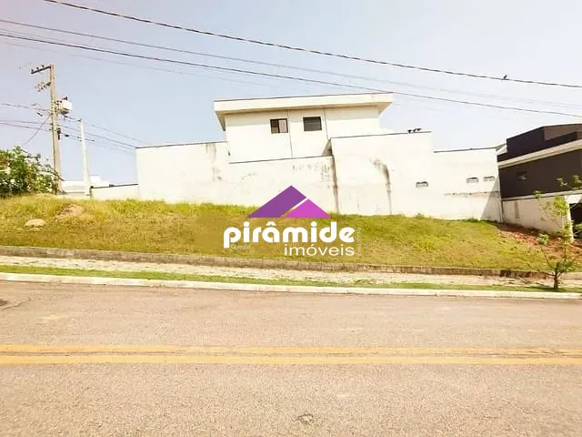 Terreno com 347m², à venda, no bairro Condomínio Residencial Mantiqueira em São José dos Campos
