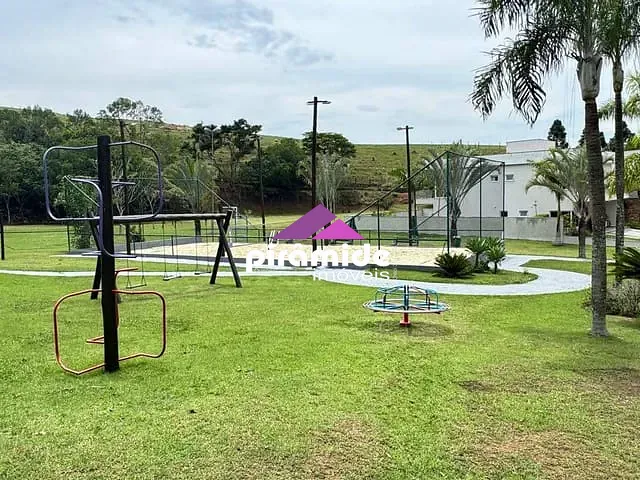 Terreno com 725m², à venda, no bairro Urbanova em São José dos Campos