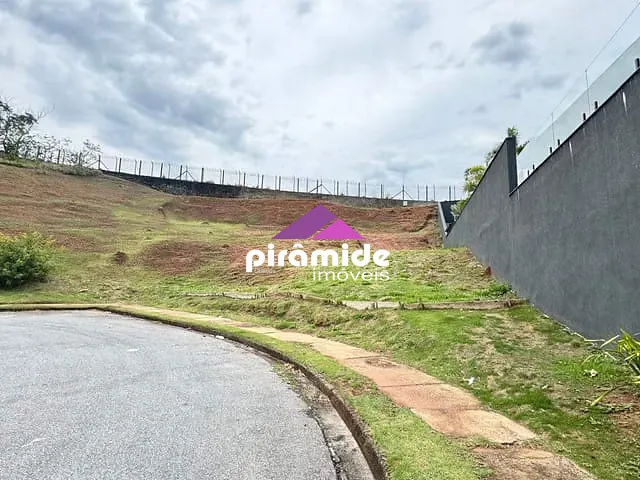 Terreno com 725m², à venda, no bairro Urbanova em São José dos Campos