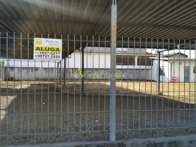 Ponto com 700m², para alugar, no bairro Centro em Pindamonhangaba