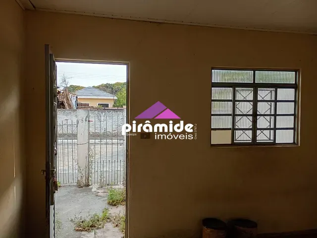 Terreno com 225m², à venda, no bairro Eugênio de Mello em São José dos Campos