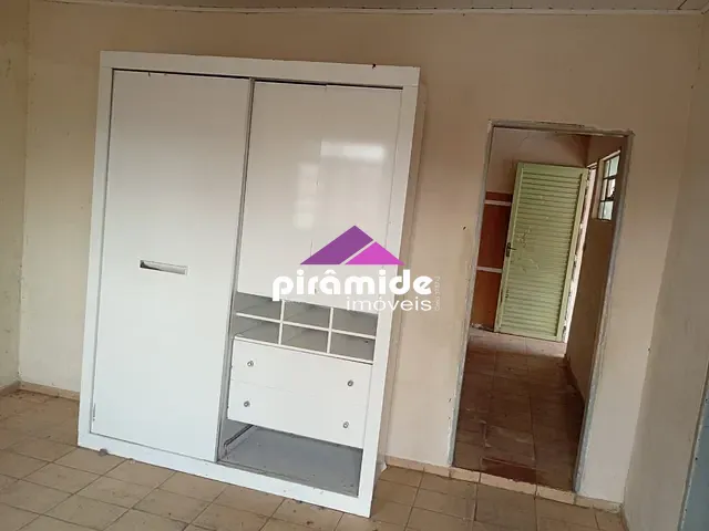 Terreno com 225m², à venda, no bairro Eugênio de Mello em São José dos Campos