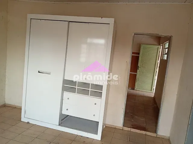 Terreno com 225m², à venda, no bairro Eugênio de Mello em São José dos Campos