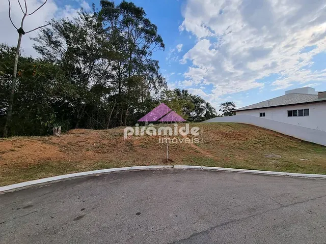 Terreno com 1145m², à venda, no bairro Jambeiro em Jambeiro