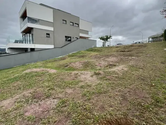 Terreno com 537m², à venda, no bairro Condomínio Residencial Alphaville em São José dos Campos