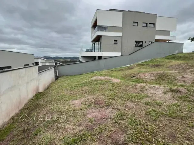 Terreno com 537m², à venda, no bairro Condomínio Residencial Alphaville em São José dos Campos