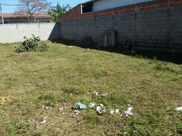 Terreno com 250m², à venda, no bairro Conjunto Residencial Araretama em Pindamonhangaba