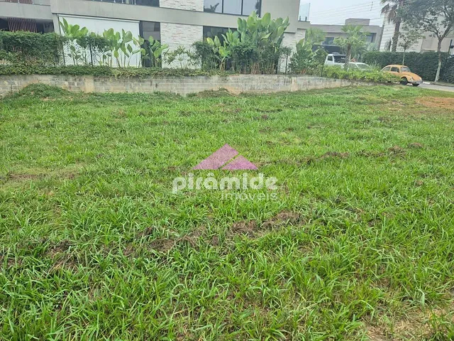Terreno com 630m², à venda, no bairro Jardim Paraíba em Jacareí