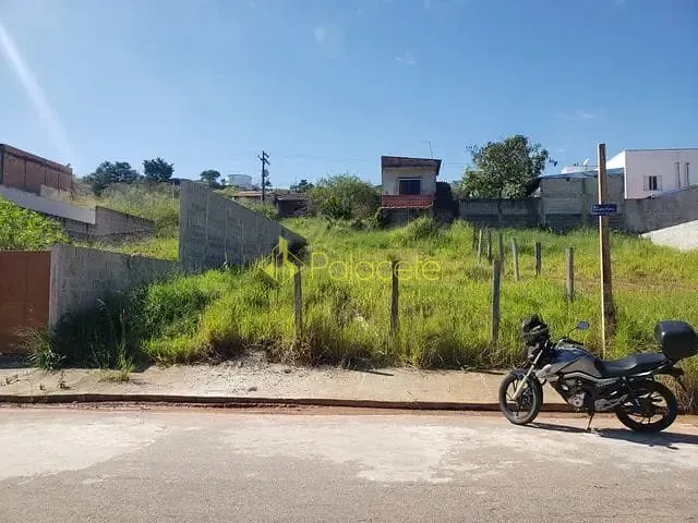 Terreno com 250m², à venda, no bairro Residencial Estoril em Taubaté