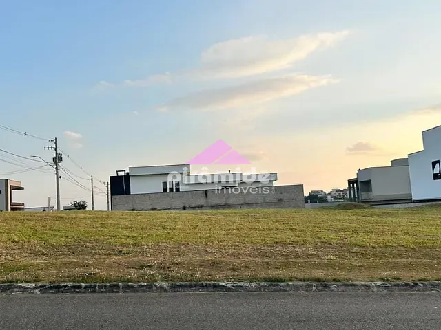 Terreno com 500m², à venda, no bairro Parque Residencial Maria Elmira em Caçapava