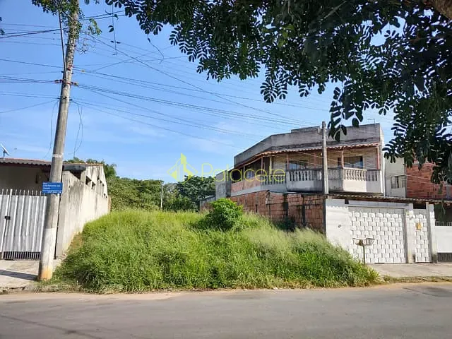 Terreno com 267m², à venda, no bairro Campinas em Pindamonhangaba
