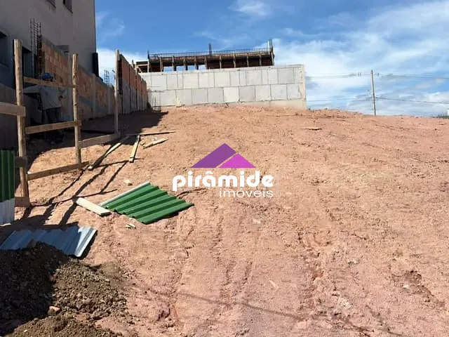 Terreno com 330m², à venda, no bairro Urbanova em São José dos Campos