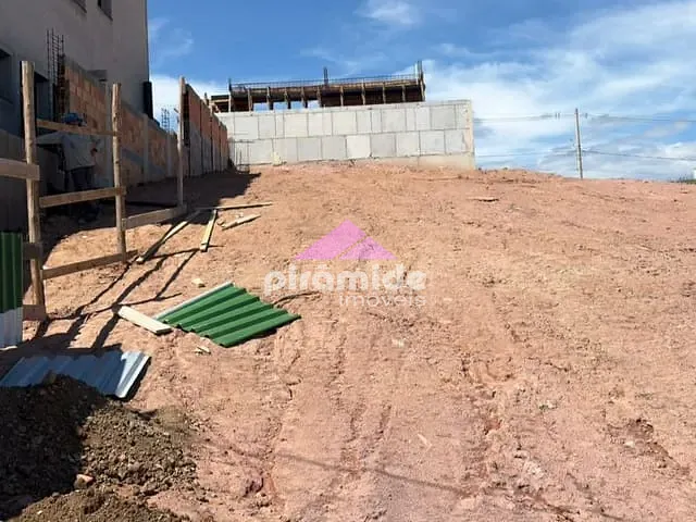 Terreno com 330m², à venda, no bairro Urbanova em São José dos Campos