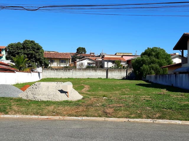 Terreno com 1247m², à venda, no bairro Socorro em Pindamonhangaba