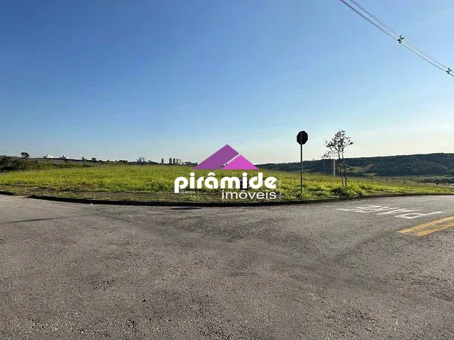 Terreno com 732m², à venda, no bairro Jardim Portugal em São José dos Campos
