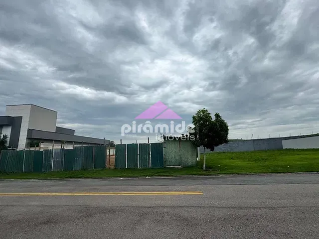 Terreno com 600m², à venda, no bairro Urbanova em São José dos Campos