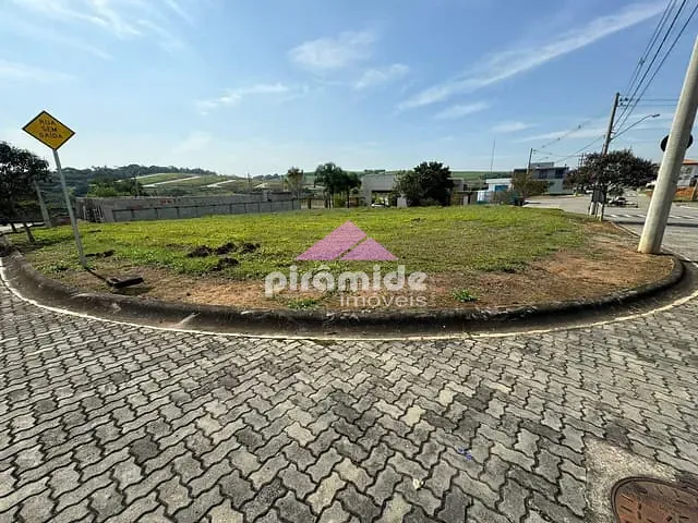 Terreno com 580m², à venda, no bairro Piedade em Caçapava