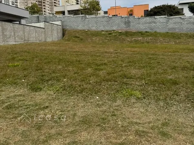 Terreno com 451m², à venda, no bairro Loteamento Vivant Urbanova em São José dos Campos
