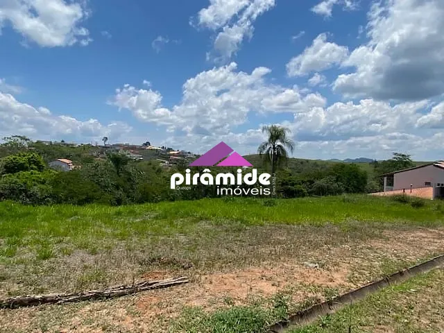 Terreno com 1361m², à venda, no bairro Condomínio Lago Dourado em Jacareí