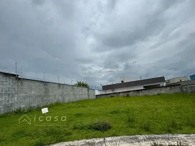 Terreno com 430m², à venda, no bairro Residencial Colinas. em Caçapava