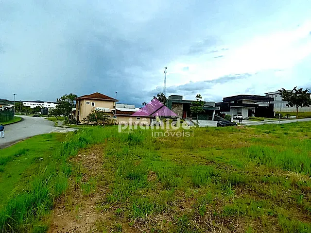 Terreno com 739m², à venda, no bairro Urbanova em São José dos Campos