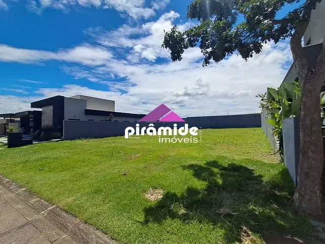 Terreno com 600m², à venda, no bairro Urbanova em São José dos Campos