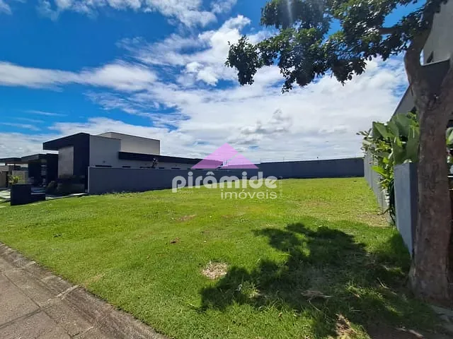 Terreno com 600m², à venda, no bairro Urbanova em São José dos Campos