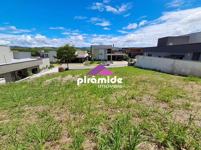Terreno com 600m², à venda, no bairro Urbanova em São José dos Campos