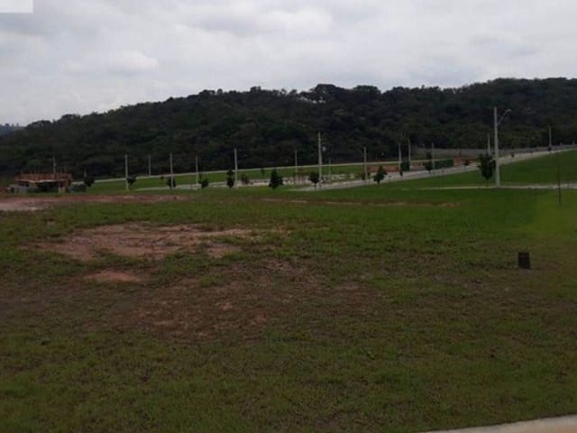 Terreno com 485m², à venda, no bairro Jardim Marlene Miranda em Taubaté