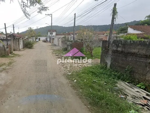Terreno com 450m², à venda, no bairro Massaguaçu em Caraguatatuba