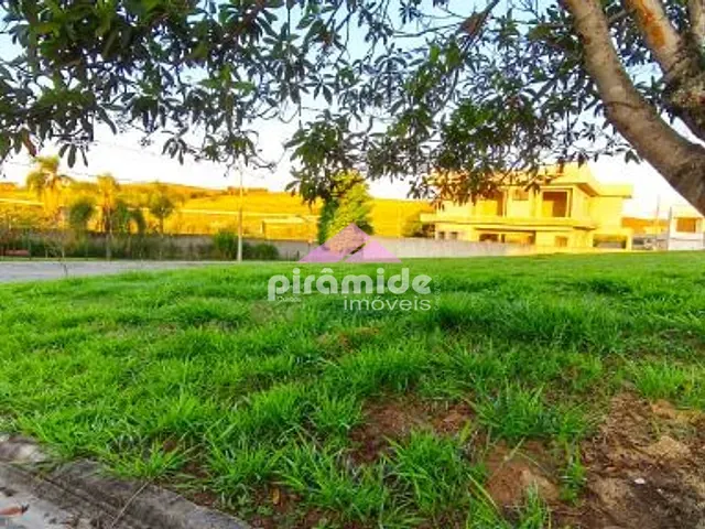 Terreno com 580m², à venda, no bairro Piedade em Caçapava