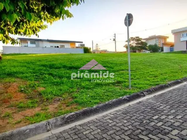 Terreno com 580m², à venda, no bairro Piedade em Caçapava