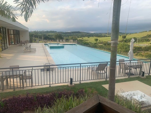 Terreno com 287m², à venda, no bairro Jardim Marlene Miranda em Taubaté
