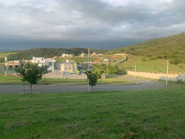 Terreno com 287m², à venda, no bairro Jardim Marlene Miranda em Taubaté