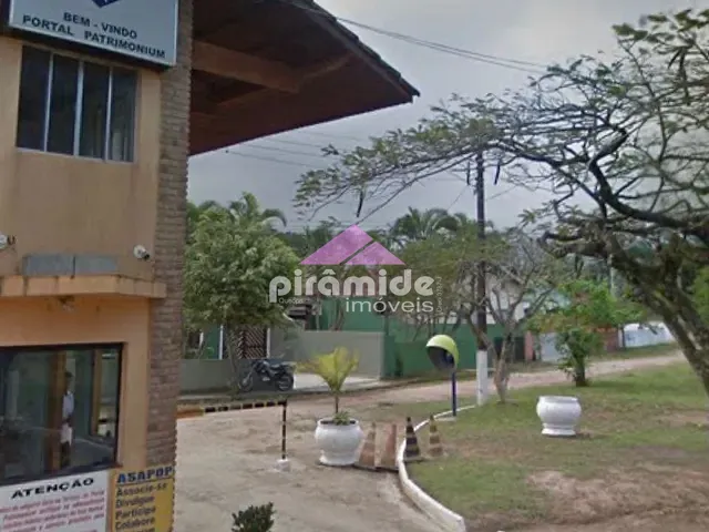 Terreno com 270m², à venda, no bairro Massaguaçu em Caraguatatuba