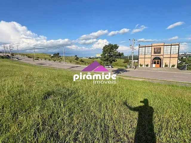 Terreno com 632m², à venda, no bairro Urbanova em São José dos Campos