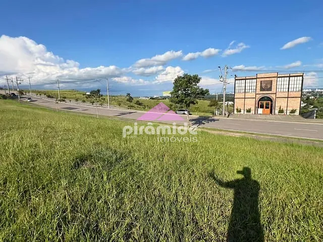Terreno com 632m², à venda, no bairro Urbanova em São José dos Campos