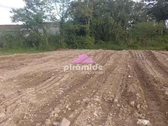 Terreno com 245m², à venda, no bairro Jardim Gaivotas em Caraguatatuba