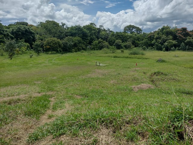 Terreno com 360m², à venda, no bairro Vitória Vale III em Pindamonhangaba