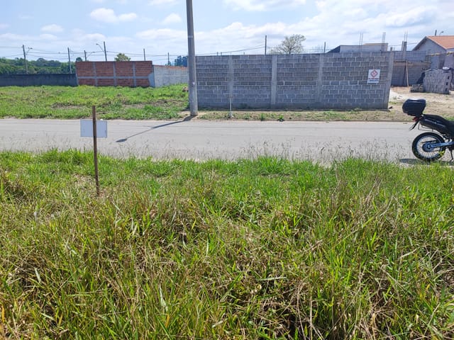 Terreno com 200m², à venda, no bairro Cesar Park em Pindamonhangaba
