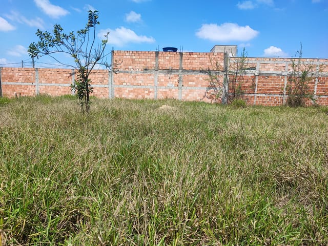 Terreno com 200m², à venda, no bairro Cesar Park em Pindamonhangaba