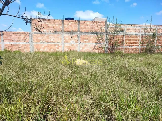 Terreno com 200m², à venda, no bairro Cesar Park em Pindamonhangaba