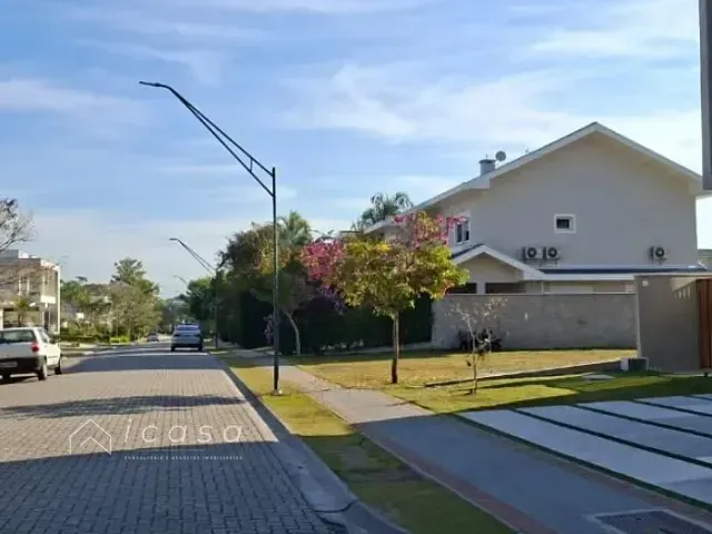Terreno com 556m², à venda, no bairro Condomínio Loteamento Reserva das Figueiras em São José dos Campos