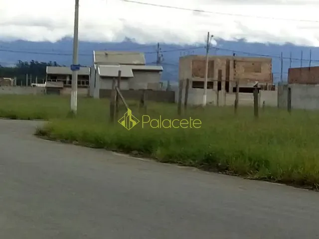 Terreno com 214m², à venda, no bairro Cesar Park em Pindamonhangaba