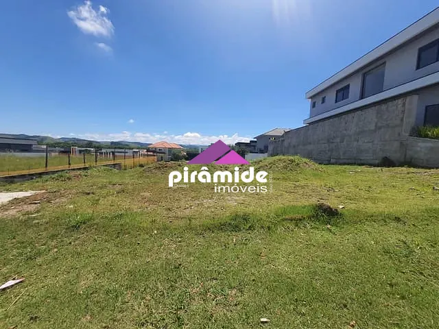 Terreno com 600m², à venda, no bairro Urbanova em São José dos Campos