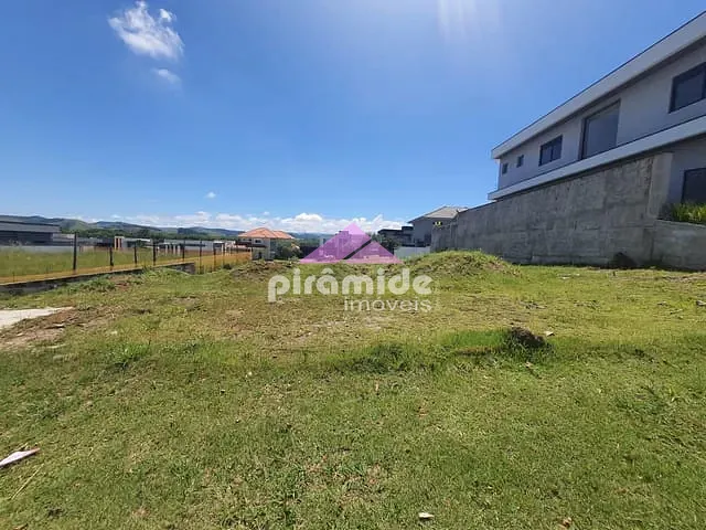 Terreno com 600m², à venda, no bairro Urbanova em São José dos Campos