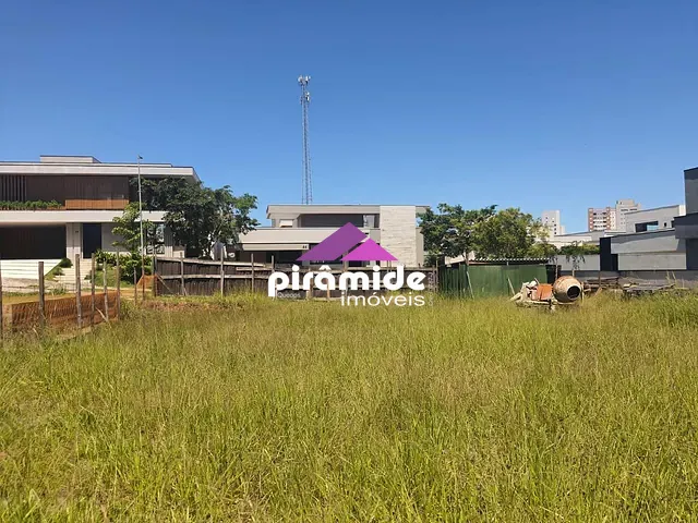 Terreno com 600m², à venda, no bairro Urbanova em São José dos Campos