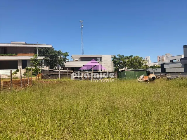 Terreno com 600m², à venda, no bairro Urbanova em São José dos Campos