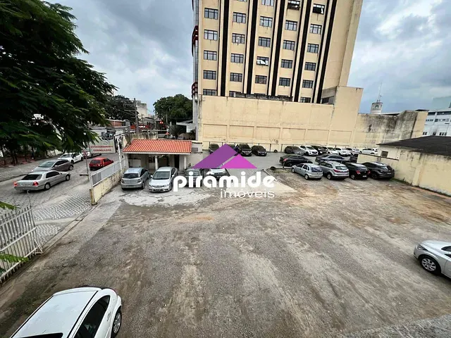 Terreno com 1420m², à venda, no bairro Centro em São José dos Campos