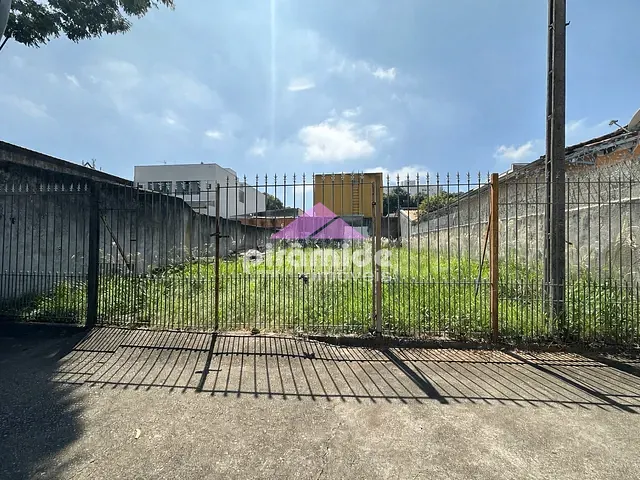 Terreno com 250m², à venda, no bairro Jardim Satélite em São José dos Campos